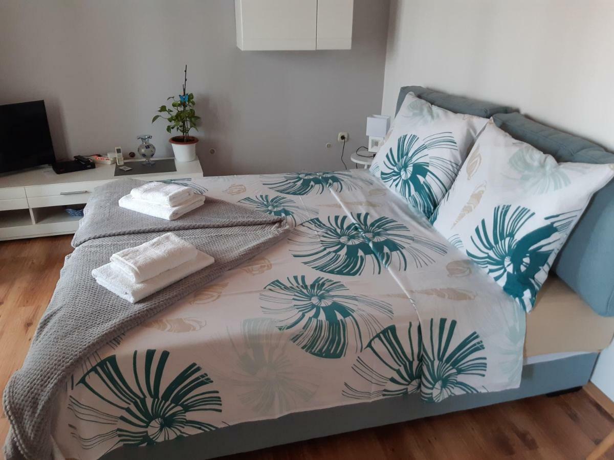 Apartment Neven Rovinj Parking Place Ngoại thất bức ảnh